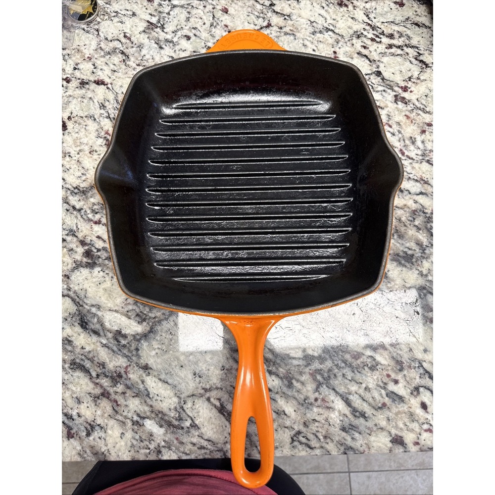 Le Creuset #26 Red Enameled Cast Iron Square Grill Pan Skillet Griddle Orange